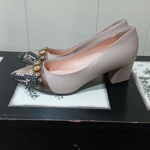 $385 AGL Leather Mila Cap Toe Pump Block Heel Shoes Sz 35.5/ 5.5US Made In Italy